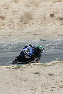 media/Apr-20-2025-CVMA (Sun) [[39090e8767]]/Race 16-Formula Middleweight/